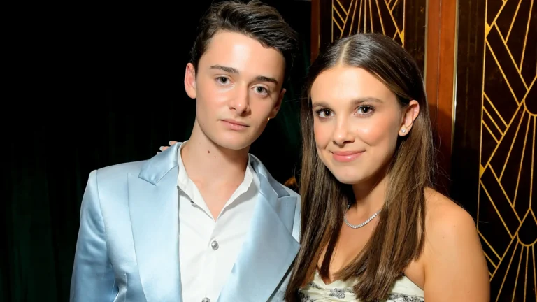 Is Noah Schnapp Gay? Full Story, Public Statement & Career Update is noah schnapp gay